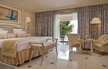 Hotel Le Club De Cavaliere And Spa Le Lavandou Exterior photo